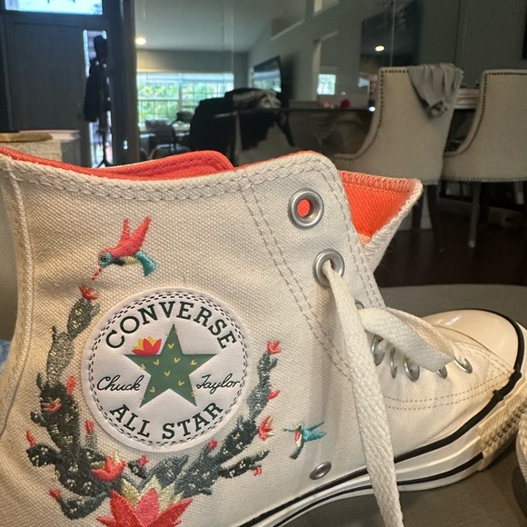 Converse Limited Edition - Picture 3 of 4